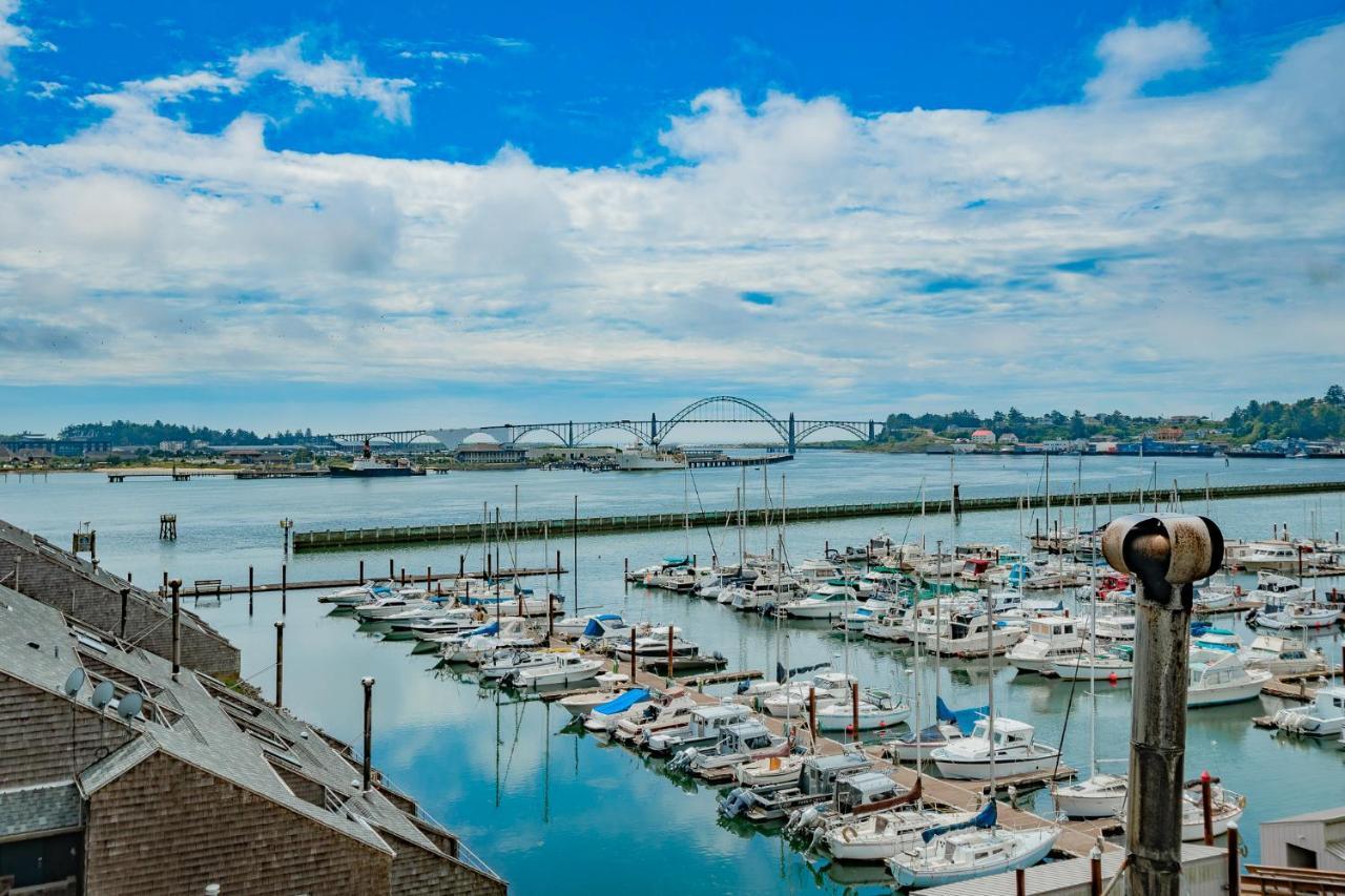 Embarcadero Resort ニューポート エクステリア 写真