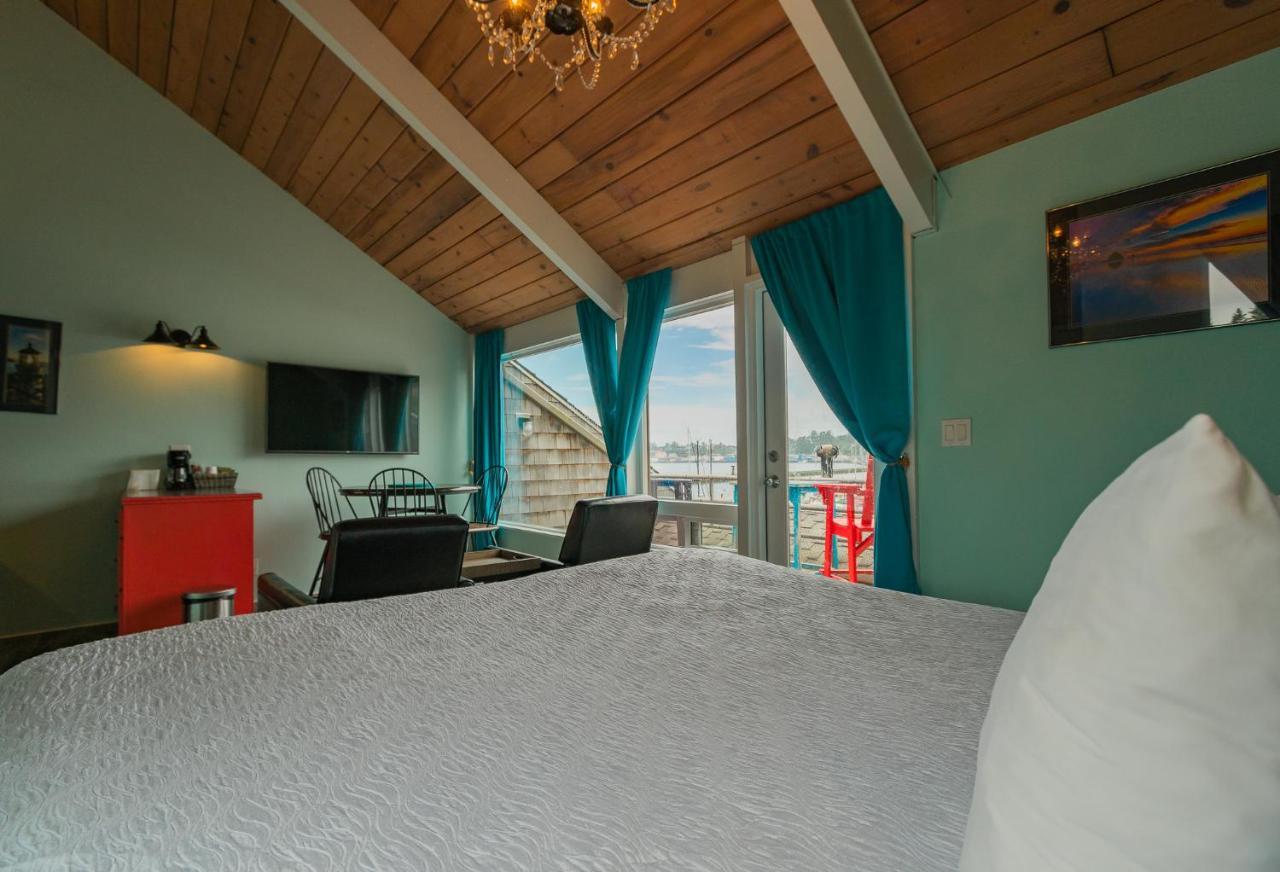 Embarcadero Resort ニューポート エクステリア 写真