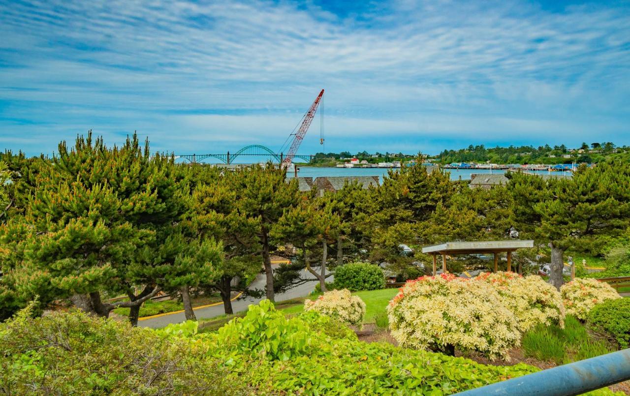 Embarcadero Resort ニューポート エクステリア 写真