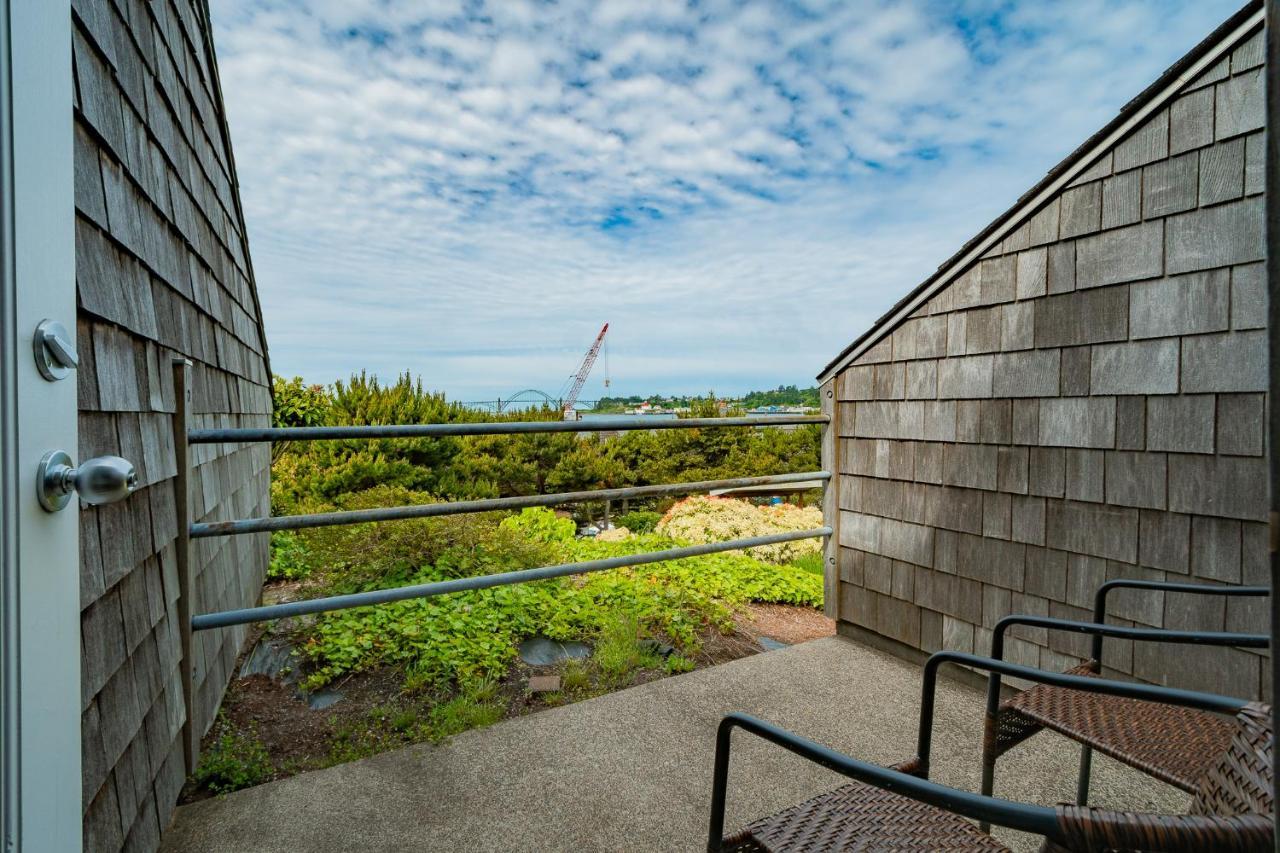 Embarcadero Resort ニューポート エクステリア 写真